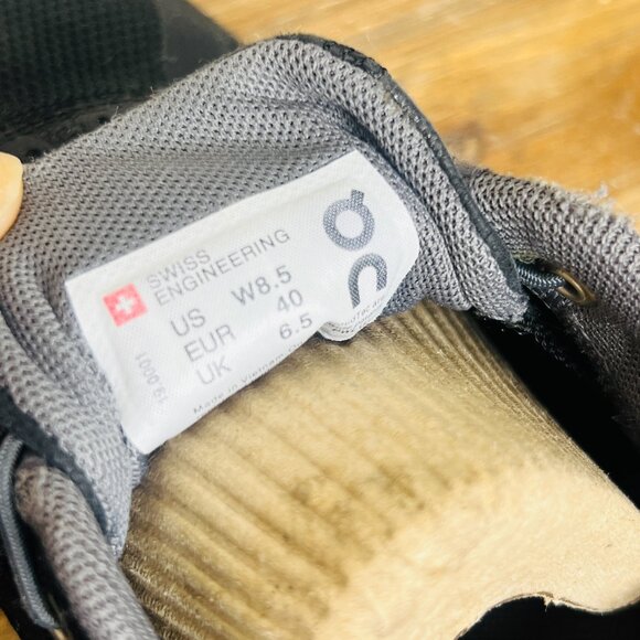 On Clouds 2.0 Black & White Running Training Shoes Women's 8.5 ON Cloud - Picture 7 of 7